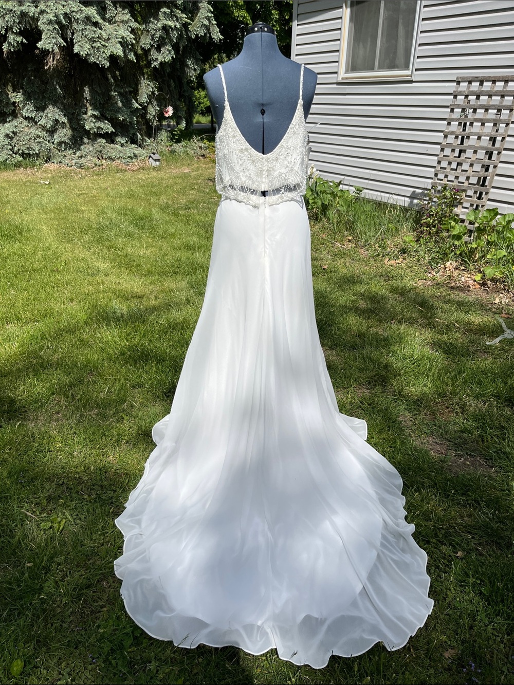 Maggie Sottero Ivory Beaded Two-Piece Bridal Gown with Train - Picture 5 of 11